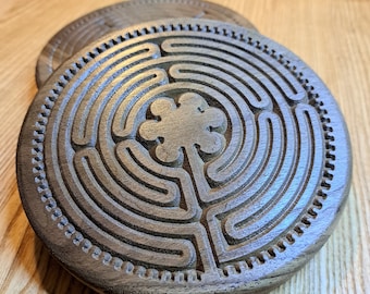 black walnut finger labyrinth, solid hardwood, 6-inch diameter, made in Quebec