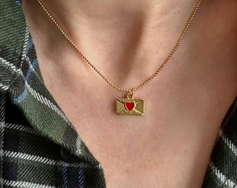Valentine’s Day Jewelry Gift- Heart Pendant Necklace- Romantic Letter Necklace