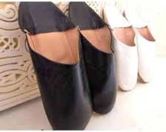 Moroccan Womens and Men Babouche Slippers Handmade from Soft Leather, Summer Slippers, Sheepskin, Mules,Unisex,mens handmade shoes,