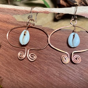 Cowrie Shell in Copper