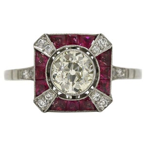 Bague solitaire avec diamants et rubis créés en laboratoire de style Art déco avec accents pour la fête des mères et la Saint-Valentin en or blanc 14 carats