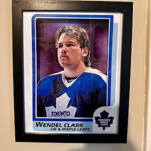 Hockey muurkunst 8 x 10 - parodie Wendel Clark Toronto Maple Leafs rookie card Shadowbox - muurkunst sportkaart