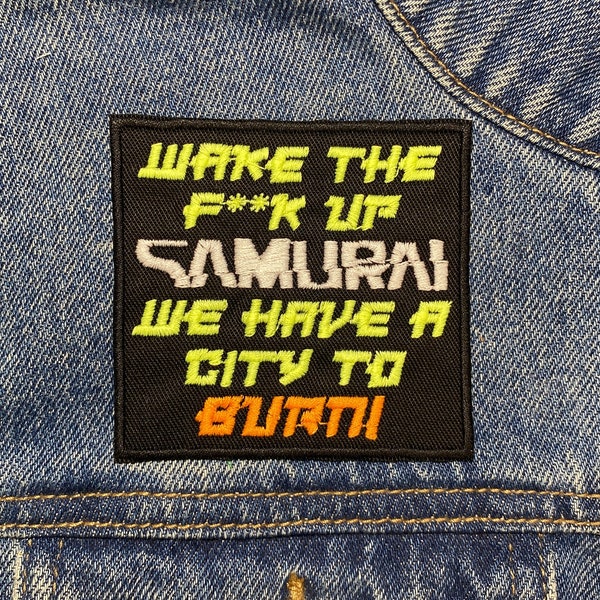 "City To Burn ""Bestickter Aufnäher""." Gaming Inspirierte Patches. Eisen auf Rückseite.