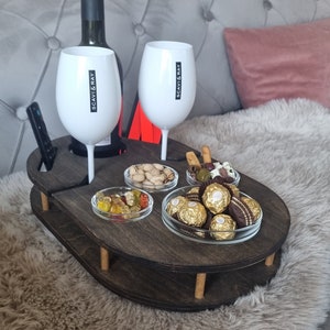 Weinbar mit Glasschalen handgefertigt in Ebenholz geölt Snackbar Snackbox Couchbar Geschenkidee Bild 1