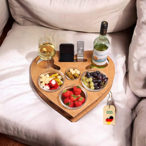 Couchbar Herz mit 4 Glasschalen | Sofabutler | personalisierte Geschenke | handgefertigt | Snackbar für Kaffeetassen und Weingläser