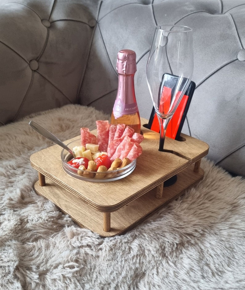 Weinbar YOLO mit 2 Glasschalen handgefertigt Couchbar Snackbox personalisierbar Geschenk Bild 2