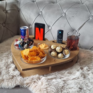 Couchbar mit 4 Glasschalen handgefertigt Holz Personalisierbar Snackbar für Weingläser Sofabutler Sofa Tablett Snackbox Bild 4