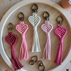 Macrame Heart Keychain | Boho Keychain/Bag Charm | Valentine&#39;s Day Gift | Heart-Shaped Accessories or Favors | Gifts for Her | Macrame Gifts