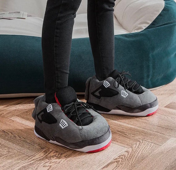 Sneaker outlet bedroom shoes