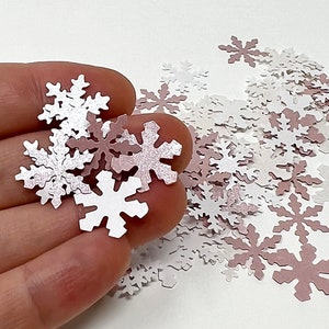 Keaziu 420Pcs Snowflakes Confetti Winter Table Confetti Snow Confetti —  CHIMIYA