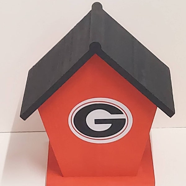 University of Georgia Bulldogs Hand painted Birdhouse