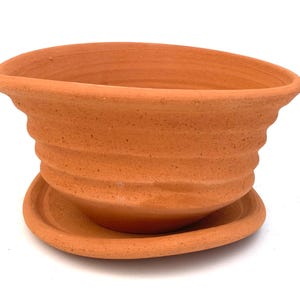 UNGLASIERTER TERRAKOTTA Blumentopf #29 handgemachter Blumentopf mit Untersetzer für Boho Pflanzendekor - Studiokeramik - Einzelstück - poröser Ton