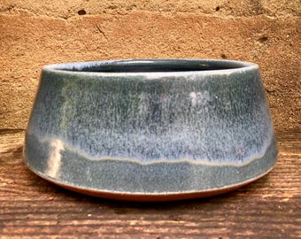 BOL POUR CHIEN EN GRÈS #64. Plat à nourriture en céramique à roulettes pour animaux de compagnie. Fait main. Uniques.