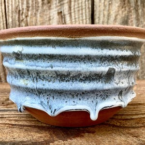 STONEWARE FLOWER POT #88: Wheel-thrown ceramic planter. Studio pottery. One of a kind.