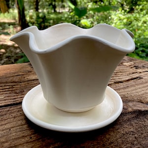 SMALL WHITE PLANTER #117 fluted earthenware clay flower pot with saucer - for desk - white terracotta - for succulents and cacti - unique