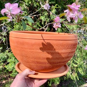 ROUND FLOWER POT #32 Handmade terracotta planter. Porous red clay.