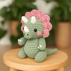 Tricerabloom Crochet Pattern, Amigurumi Flower Dinosaur (Digital Download)