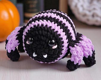 Crochet Spider Pattern, Halloween Crochet Pattern, Chunky Amigurumi Plushie Tutorial, Small Beginner Crochet Projects, Chenille Plush Yarn