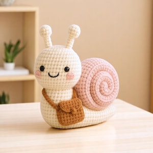 Snail Mail Crochet Pattern, Crochet Snail Pattern, Cute Amigurumi Snail, Spring Small Beginner Crochet Projects, Easy Tiny Crochet Plush