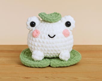 Chubby Frog Crochet Pattern, Crochet Frog Pattern, Amigurumi Baby Frog, Cute Spring Small Beginner Crochet Projects, Chunky Chenille Yarn