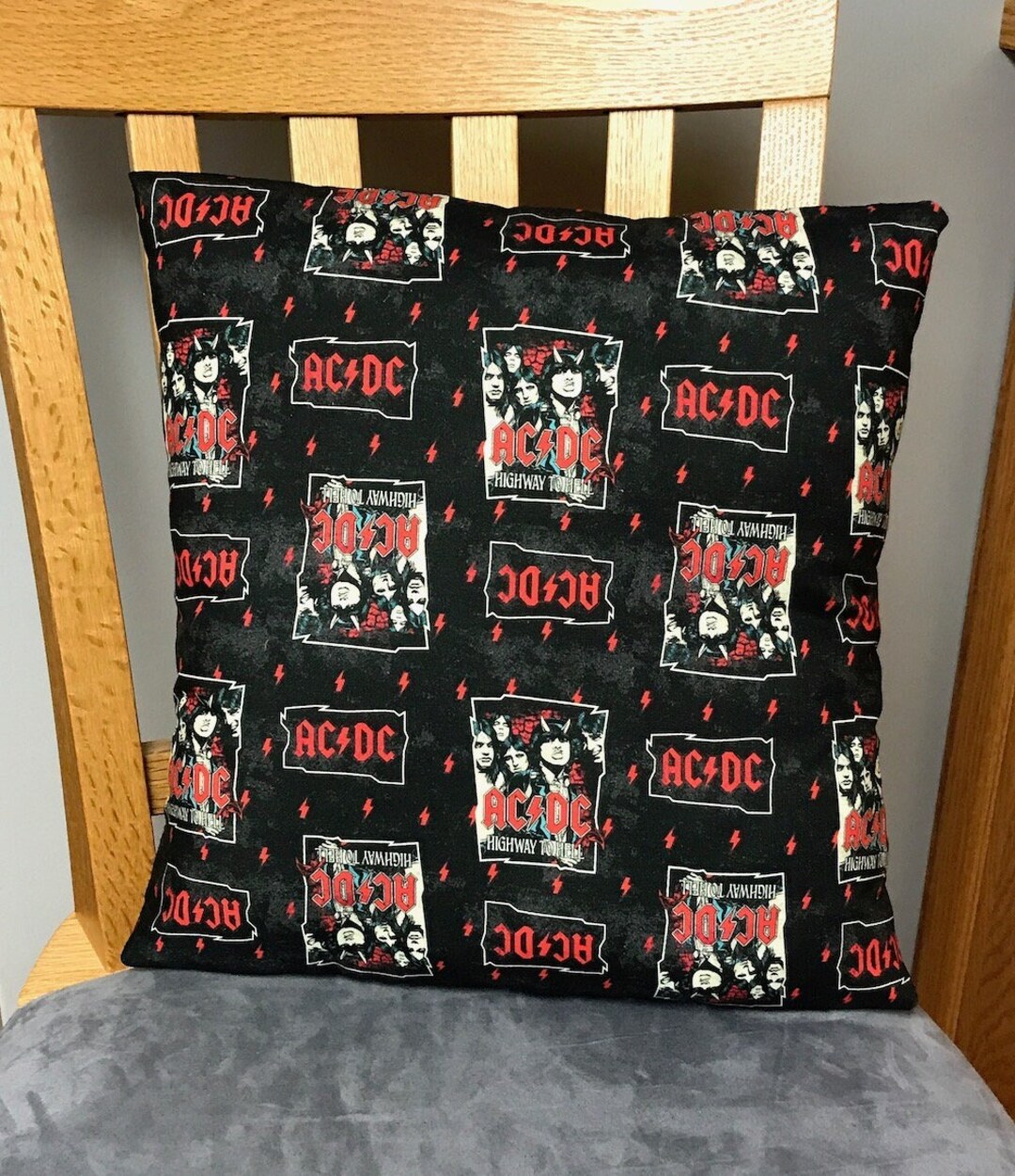 AC/DC - Highway to Hell - Large 16x16