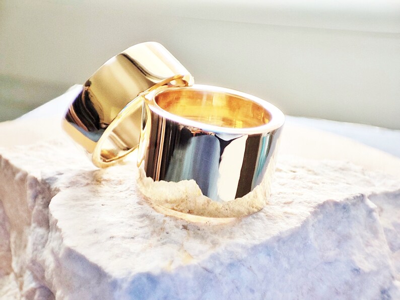 Elegand and simple Minimalistic wide tube band ring by Glafx Jewelry.