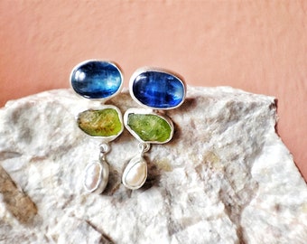 Oval Kyanite Raw Peridot Earrings: Sterling Silver, Pearl Drops
