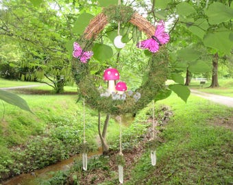 Whimsical Pink Mushroom Wreath, Fairycore Crystal Door Decor, Cottagecore Moss Hanging, Witchy Home Accent, Butterfly Decoration Gift