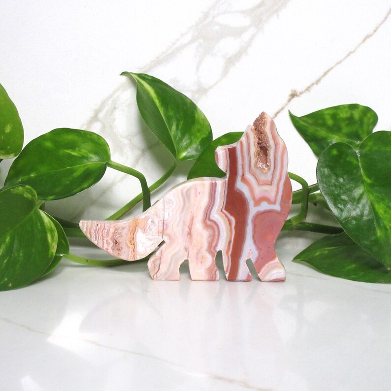 Talla de zorro de ágata con encaje loco, figura de zorra de cristal rosa, estatua de animal del bosque con piedras preciosas, regalo para amantes de los animales rojos imagen 1