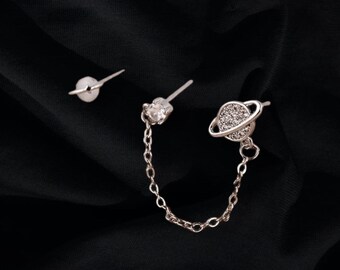 Pendientes Saturno de plata con tres piezas de diamantes y cadena