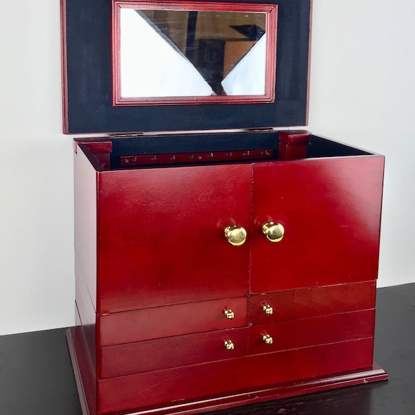 Lori Greiner Jewelry Armoire: A Stunning 10-Drawer Solution for Jewelry Lovers
