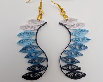 Pendientes de plumas con técnica de quilling / Pendientes llamativos con efecto degradado / Joyería bohemia