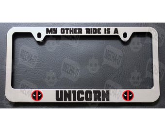 Mi otro vehículo es un marco de matrícula cromado UNICORN