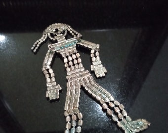 ヴィンテージ ラインストーン 動く人物像 ピンブローチ - Etsy 日本