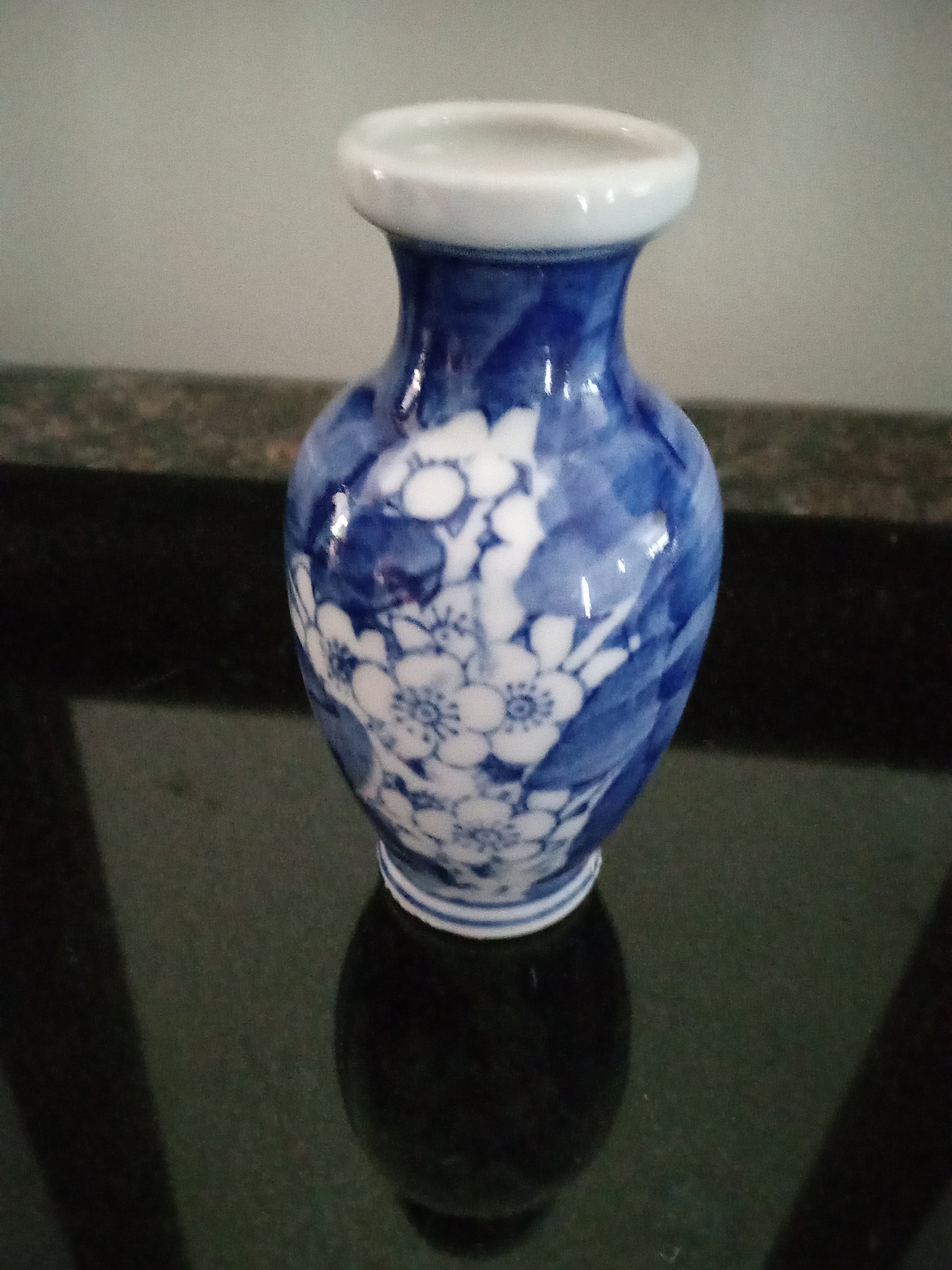 青い絵柄の白磁花瓶 明代青白磁毫胡花瓶：花の室内装飾 - Etsy 日本