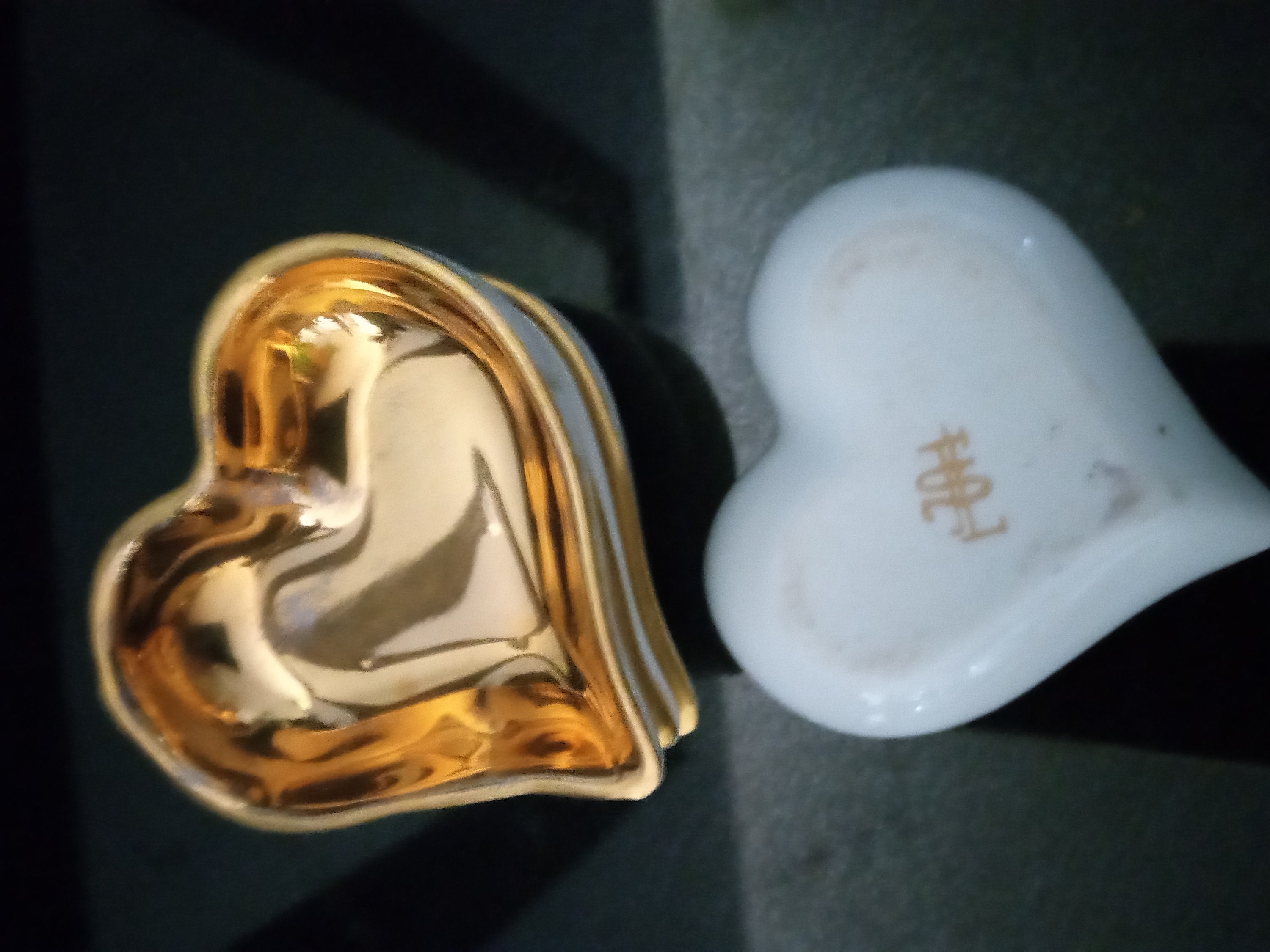 ビンテージ！ ハート型小物入れ 木製 ハート型アクセサリーケース アクセサリー収納 小物入れ 蓋つき 小物入れ
