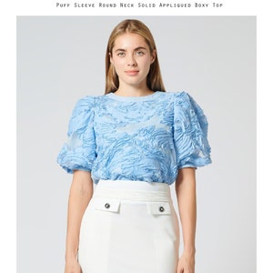 Gracia Classy and Fashionable Top