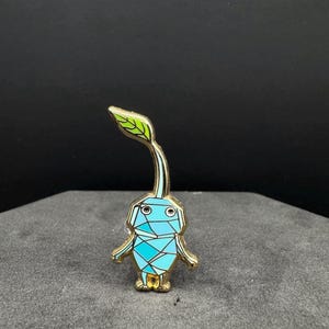 Ice Pikmin Enamel Pin | 1.25 in