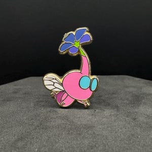 Pink Pikmin Enamel Pin | 1.25 in
