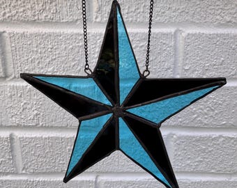 Atrapasueños de vidrieras con forma de estrella náutica – 19 cm – Adorno geométrico para ventana estilo tatuaje