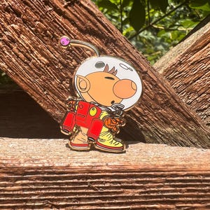 Captain Olimar • Pikmin • 1.5” Hard Enamel Pin