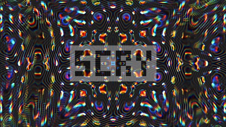 K&ouml;nnte beinhalten: Abstrakte digitale Kunst mit einem dunklen Hintergrund und einem sich wiederholenden Muster aus wellenf&ouml;rmigen Linien und farbenfrohen, irisierenden Formen. Das Wort "SCRFY" wird in wei&szlig;er, pixeliger Schrift innerhalb eines wei&szlig;en Rechtecks angezeigt.