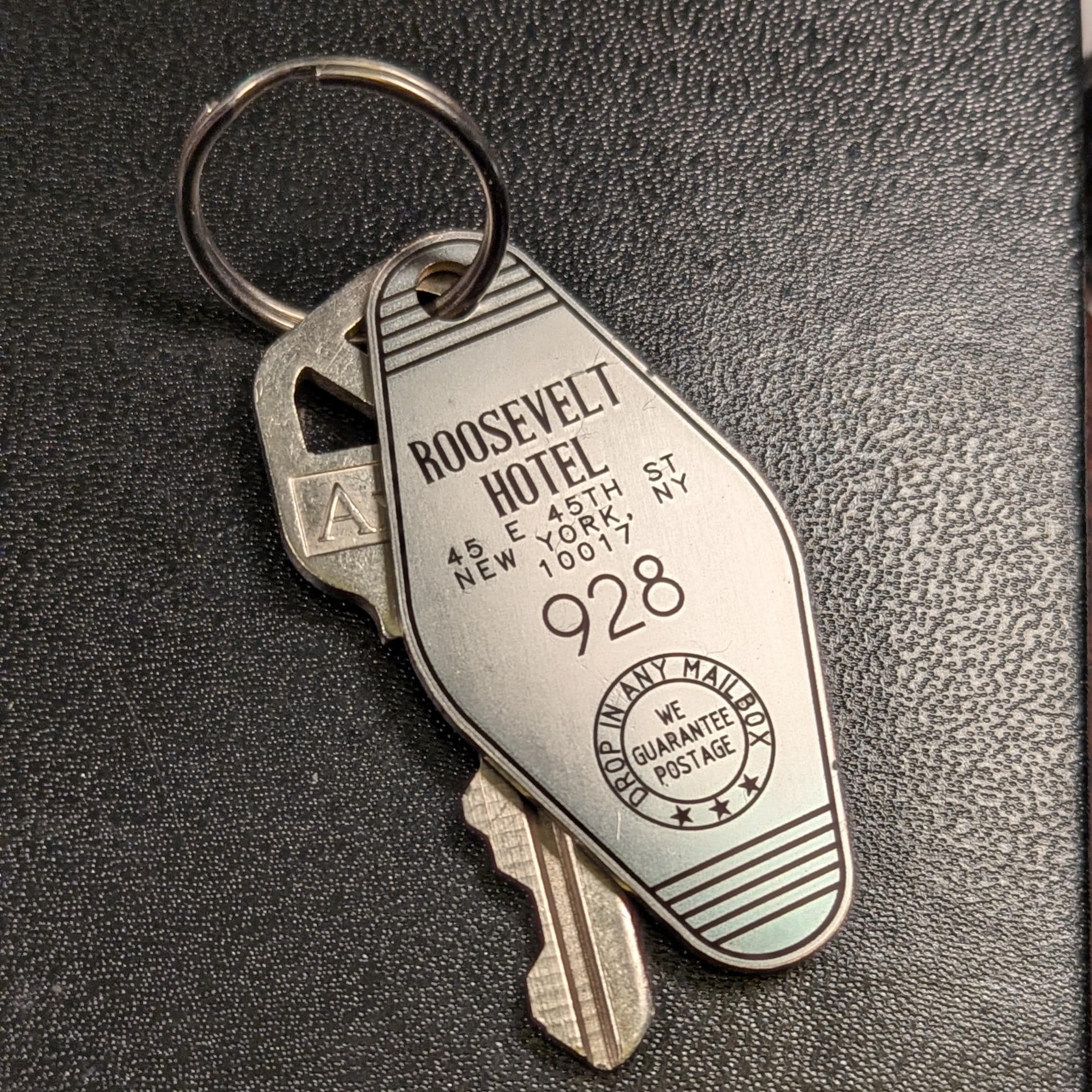 Roosevelt Hotel Room 928 Retro Motel Key Fob – Vintage Stainless