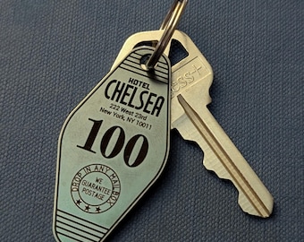 Hotel Chelsea Keychain: Room 100 Stainless Steel Retro Motel Key Fob