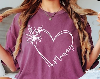 Comfort Colors® Custom Text Heart Line Shirt, Double Heart Shirt, Your Name Heart Line Shirt, Custom Grandma Shirt, Personalized Mom Shirt