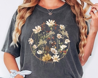Comfort Colors® Flower Shirt, Gift For Her, Flower Shirt Aesthetic, Floral Graphic Tee, Floral Sweatshirt, Flower T-shirt, Wild Flower Shirt