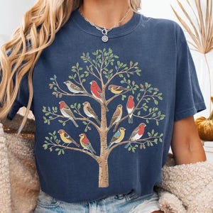 Comfort Colors® Bird Gift Bird Shirt Bird Watching Gift Birdwatcher Shirt Bird Lover Shirt Bird Nerd Shirt Gift for Bird Lover, Bird Species