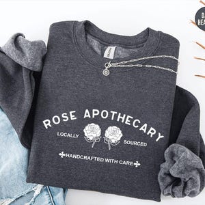 Rose Apothecary Shirt, Schitt Creek Shirt, Rosebud Motel Shirt, Handcrafted with Care, Moira Rose Shirt, David Rose Shirt, Schitt Creek Gift bild 4