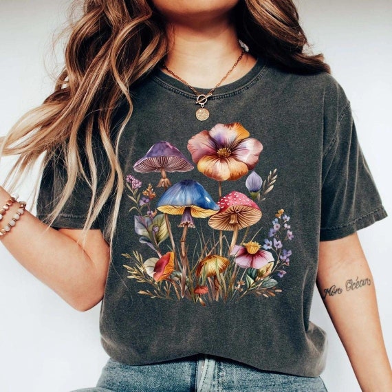 Mushroom Wildflower Shirt, Wild Flower,Cottagecore Shirt, Pop, Mushroom, Botanical Mushroom t, Mushroom and Floral Shirt,Botanical Tee Shirt