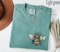 Comfort Colors® Bee Wildflower Shirt, Bee Shirt, Nature Shirt, Summer Tee, Cute Bee Tee, Bee Botanical Shirt, Honeybee Shirt, Beekeeper Gift